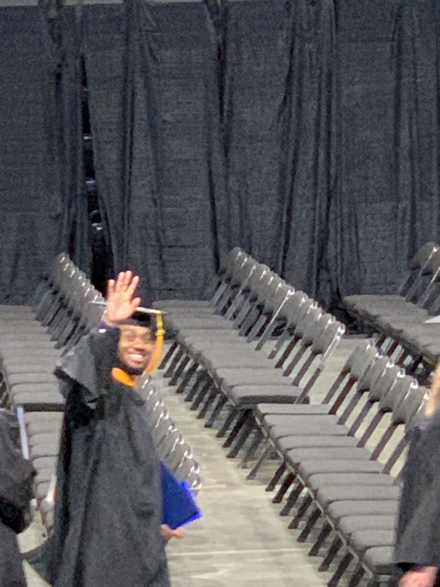 CoachKAAnderson's tweet photo. Proud would be an understatement! Congratulations to my son for adding to the nursing profession. #masterofscienceinnursing https://t.co/7tOV7zq0zw
