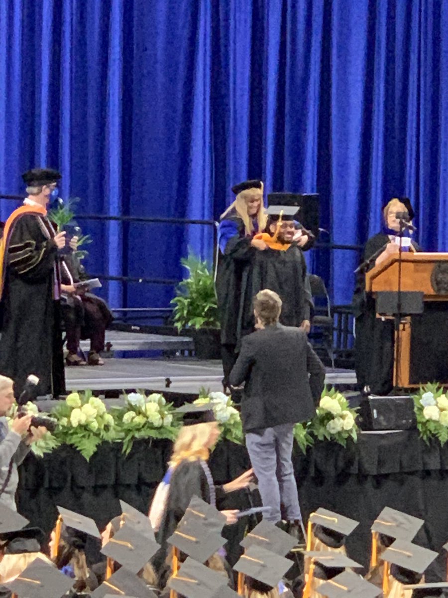 CoachKAAnderson's tweet photo. Proud would be an understatement! Congratulations to my son for adding to the nursing profession. #masterofscienceinnursing https://t.co/7tOV7zq0zw