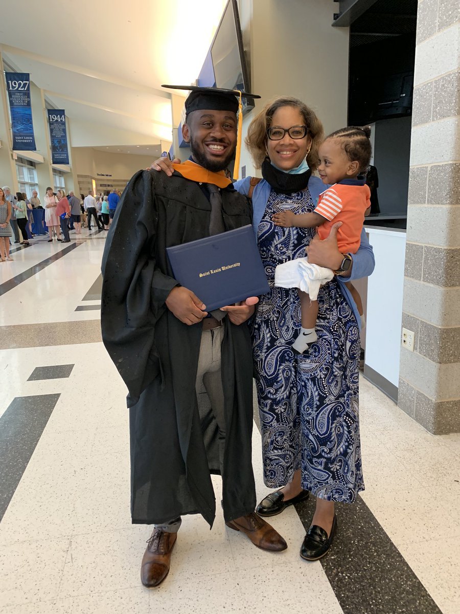 CoachKAAnderson's tweet photo. Proud would be an understatement! Congratulations to my son for adding to the nursing profession. #masterofscienceinnursing https://t.co/7tOV7zq0zw