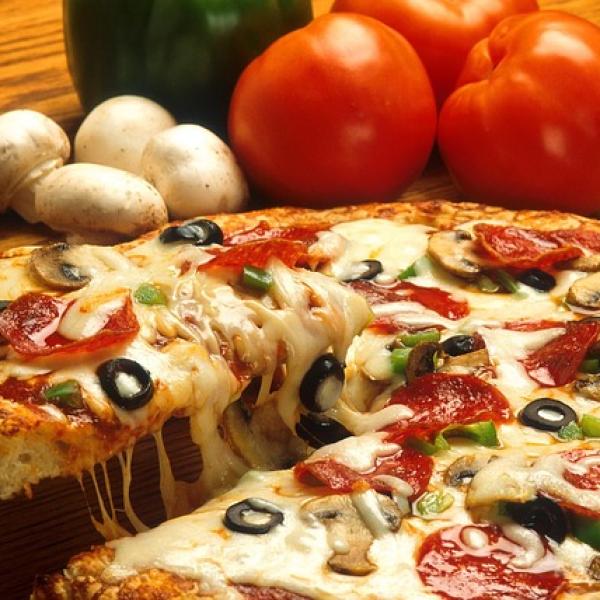 ronjmb29's tweet photo. @Sil_Finance Thanks for this Happy Bitcoin Pizza Day from #SilFinance
@DaviidAL95
@gr_andre
@Knalex179 https://t.co/Fl0RMn1W3u