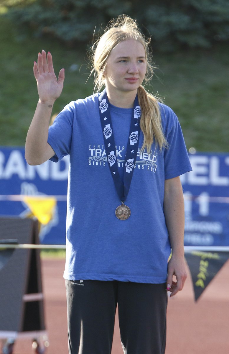SCIStephanie's tweet photo. TR: Savannah Horne of @cpsbroncos was sixth in the Class C 200-meter dash in 26.79 seconds. #broncoblue #statetrack #statemedal https://t.co/LY7GnW0SJq