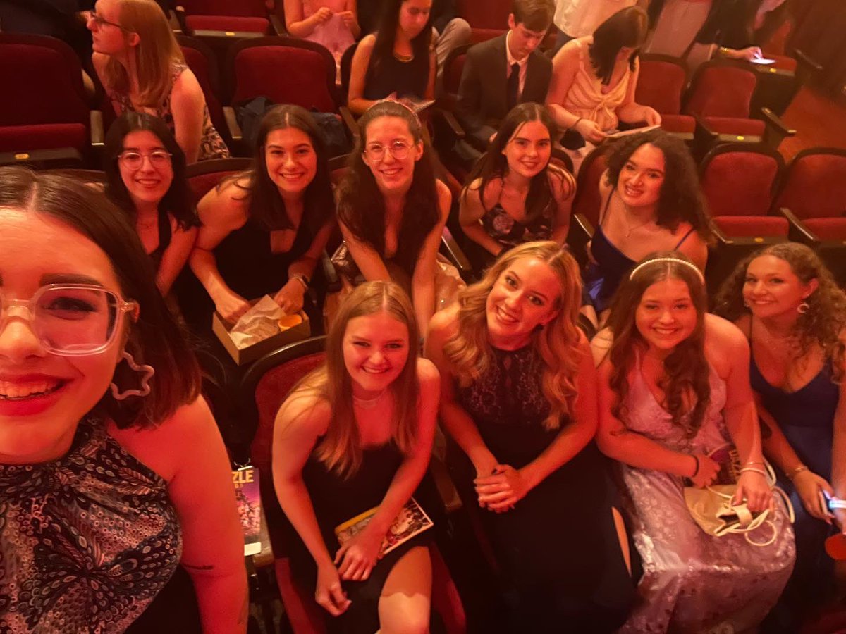 Midview Drama Club tweet media