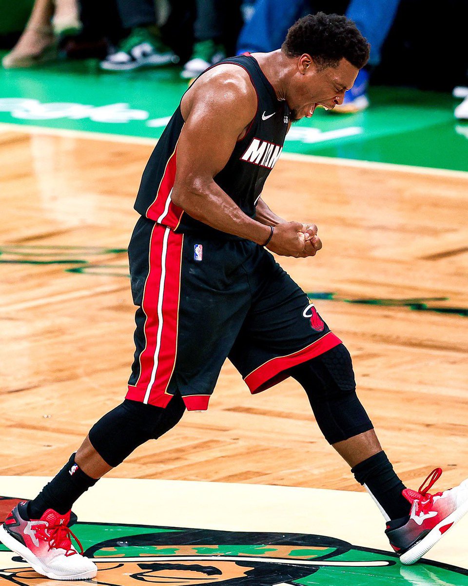 JustEsBaraheni's tweet photo. Forever my GOAT https://t.co/KqvN5fyjrw