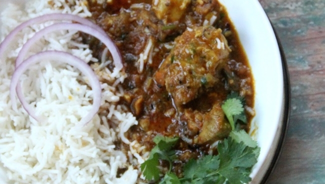 spicechronicles's tweet photo. Achari Chicken is a curry or style of cooking developed mostly to use up the leftover spices found at the bottom of a pickle jar. Sustainable and delicious, don't you think?
https://t.co/2jvJPtDSLp
#achari #indianfood #instantpotmeals #easyrecipe #spicechronicles # #curryfacts https://t.co/6LtLMYA51M