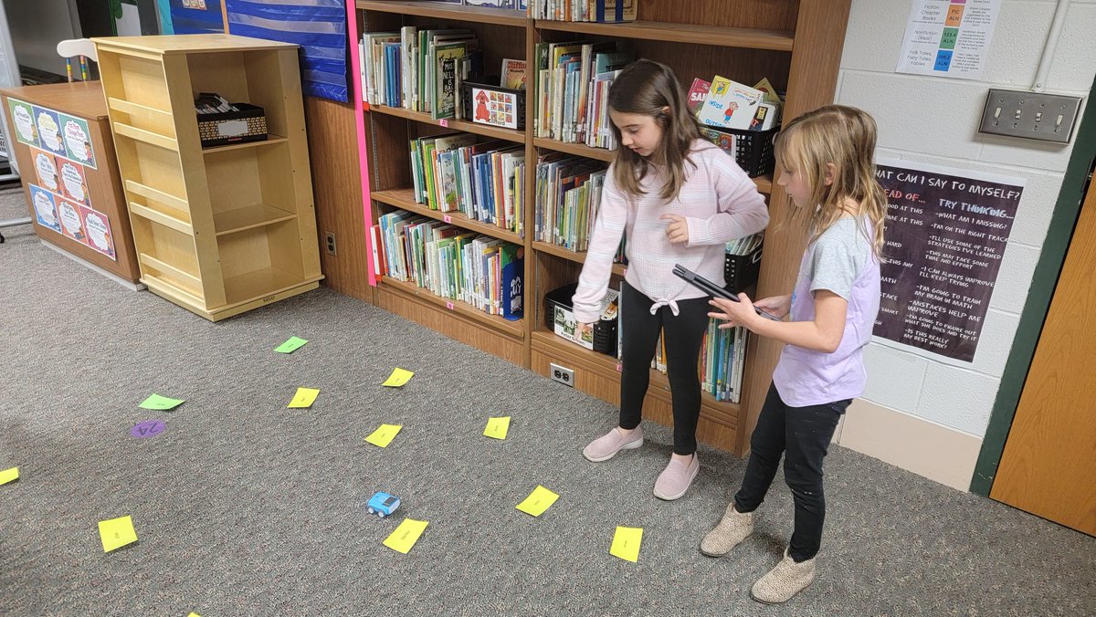 HolmesRdLibrary's tweet photo. @JulieParsons203 @holmesroadtweet So much curiosity, collaboration and excitement happening while we are exploring the Sphero indi cars! https://t.co/pHB99BWI2P