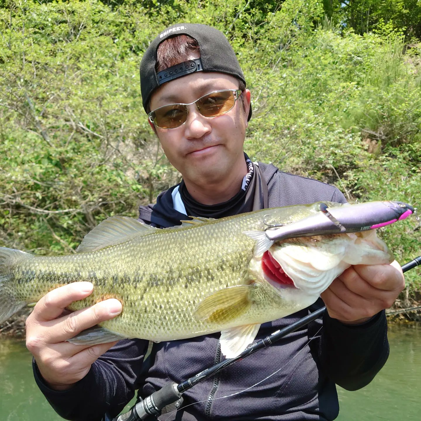 ケロヨン お昼にちかいタイミングで ジョイクロフィッシュ ᴗ きし際を 早めのs字で 気温が上がり 減水で水が動くタイミング٩ ๑ ᴗ ๑ ۶ ガンクラフト キラーズレッドシリーズ グランドトリック ジョイクロ178 T Co