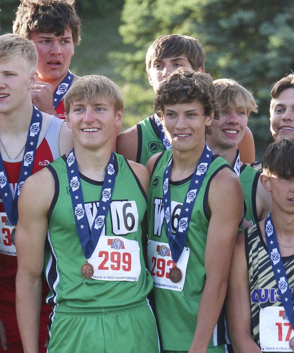 SCIStephanie's tweet photo. TR: The @wcpawpride 4x400-meter relay team finished the Class C relay in fourth with a time of 3:33.18. Team members are Cash Keslar, Mason Combs, Jon Zoubek and Houston Broz. #wcpawpride #statetrack #statemedal https://t.co/eG9JRgXiX7