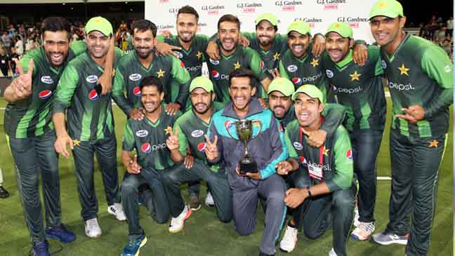 AamSaLarka's tweet photo. Under-19s WC Winner - Champions Trophy Winner - PSL Winner - 11 Consecutive T20I series won... Happy birthday Kaptaan @SarfarazA_54! https://t.co/hd58ZYb7sh