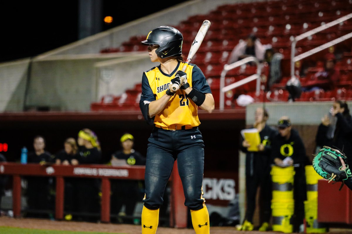 Sydney McKinney, folks.

It doesn't matter who the opponent is, she just flat-out hits. Special player.

She has 3 more hits tonight, running her season total to 96. NINETY.SIX.