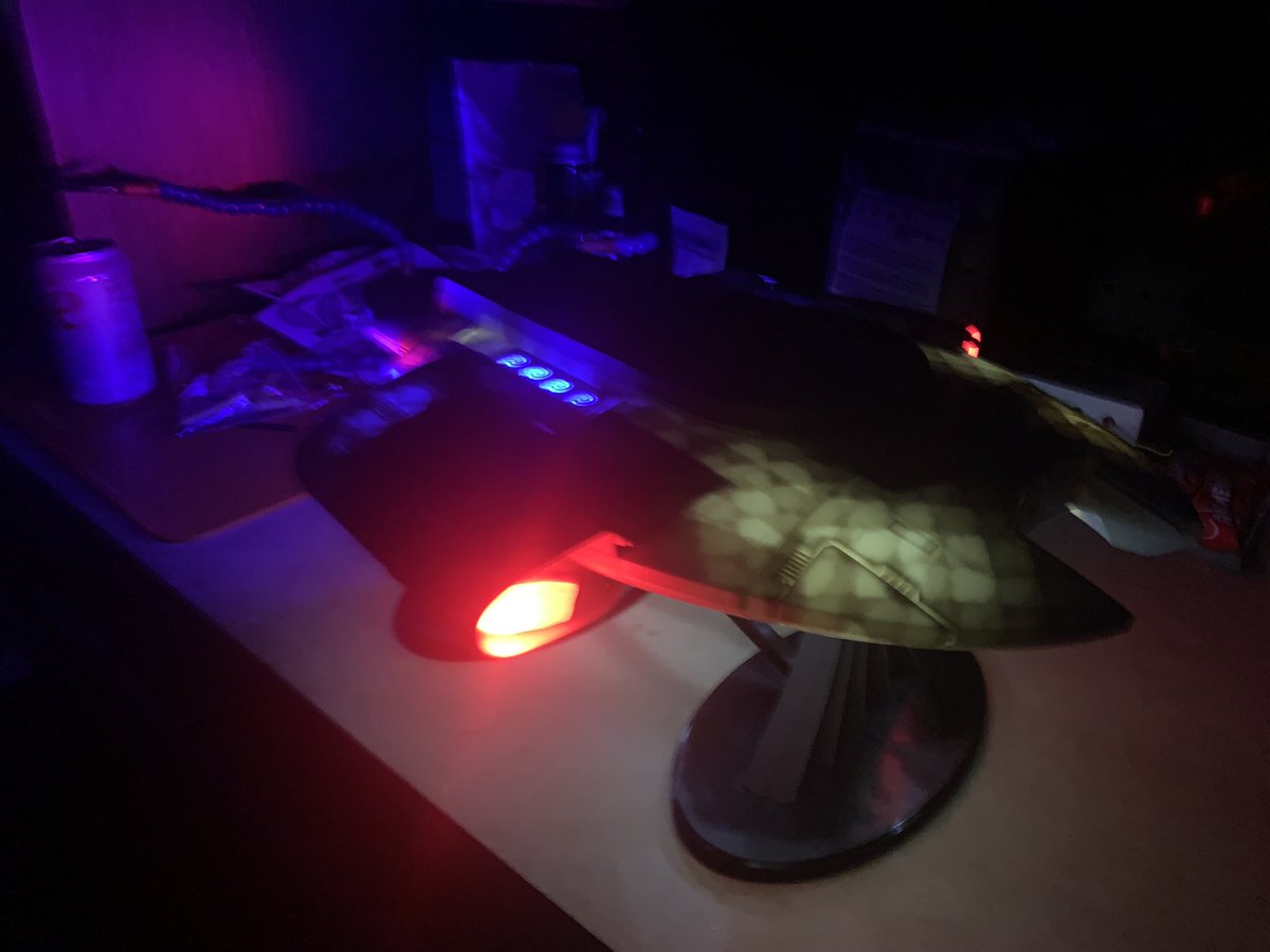 Gamer260's tweet photo. @joeltelling @Gambody_com @Prusa3D @loyalmoses @3DGloop First pass of LEDs done on the Defiant some final touch ups are still needed but it’s coming along. https://t.co/874BRLYva3