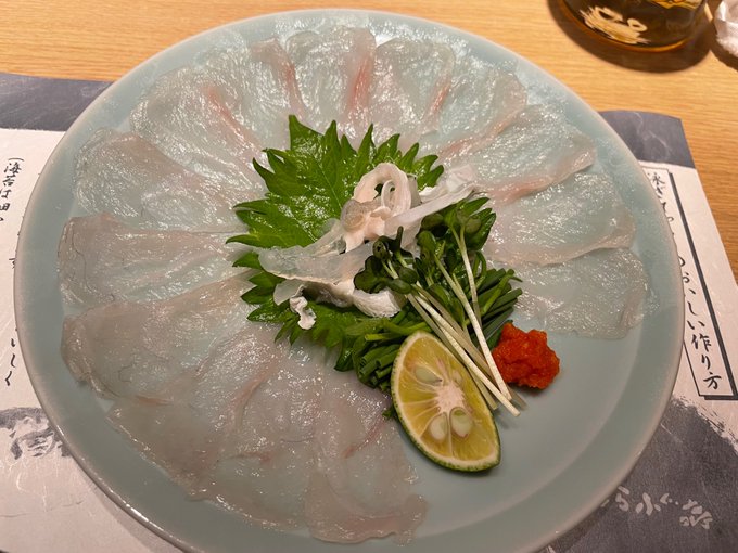 昨日は、作家さんと打ち合わせを兼ねた呑み会🍻

河豚と白子尽くしでした😋 