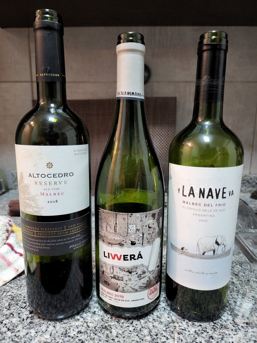 Lindo triplete de Malbec... Tres estilos muy distintos, pero los tres muy ricos!
<a href="/Germasera/">Germán Masera</a> <a href="/KarimMussi/">Karim Mussi Saffie</a> #canopus