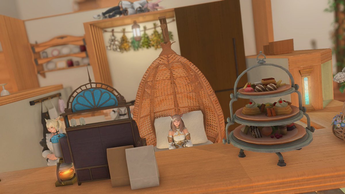AberNyA's tweet photo. late post nya~ Found this place ;3
#HiddenGardenFF14, and thankies to @VenlafaxFFXIV for giving in to aber's whims nya~
P.S. Aber is #splatting in Ven's picture nya, spot the bun :3 https://t.co/gG6uT82Zjb