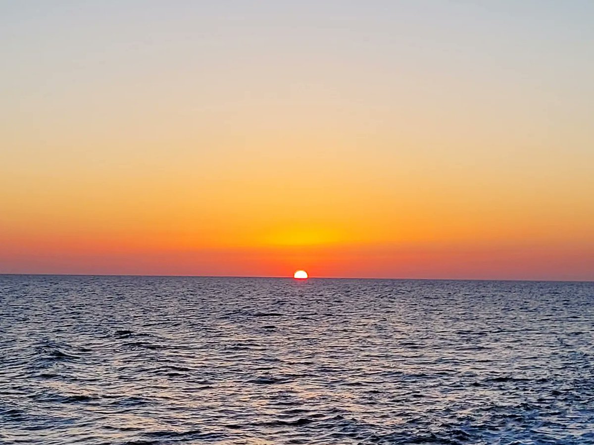 AbedHassoun's tweet photo. Sampling next to #Sicily.
What a beautiful morning!

#TalPro2022
#RVBelgica https://t.co/NL1B0lPI6E