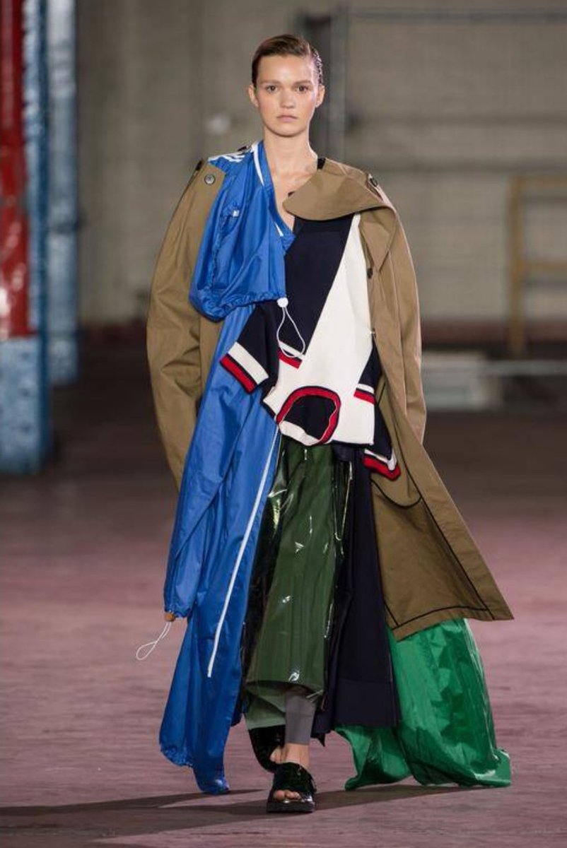 YoStoConTarabas's tweet image. La sedia in camera mia