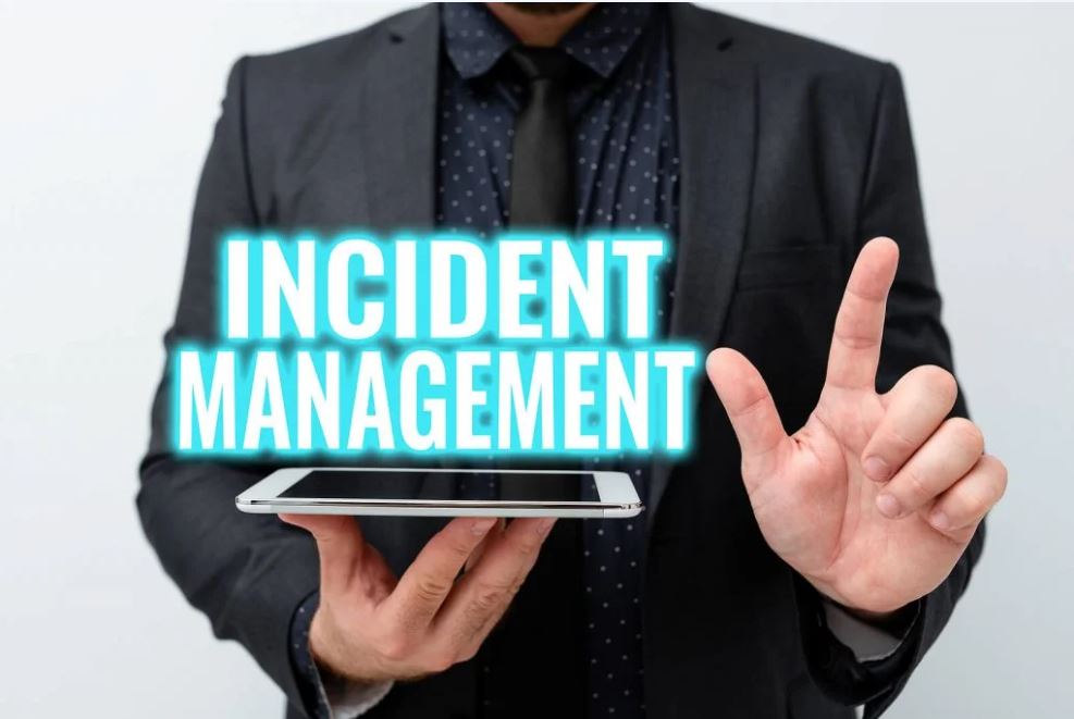 Новостной поток: Как усовершенствовать управление инцидентами? Три отличные идеи cleverics.ru/digital/2022/0…