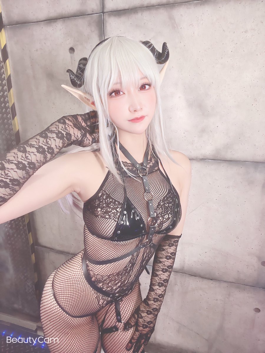 2.5次元の誘惑のまゆら様してきた https://t.co/qpIz4ZXmpG