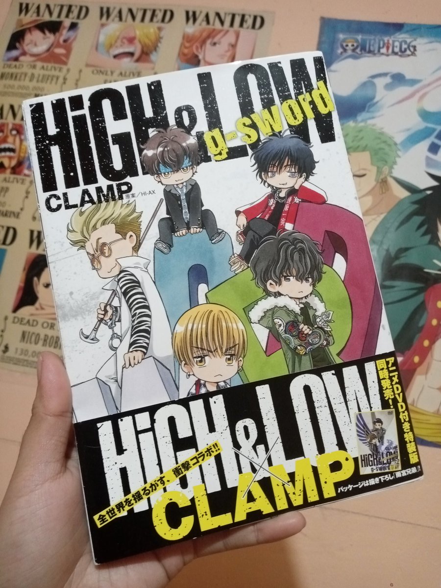 Snbnzkrr's tweet photo. Look what came in the mail today 🥹🥹 I am so happy😭 @HiGH_LOW_PR
#HiGH_LOW #SannohRengokai #OyaHigh #WhiteRascals #RudeBoys #DarumaIkka https://t.co/OER882Aaxb