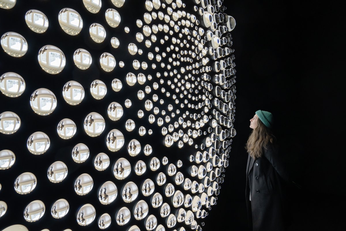 olafureliasson's tweet photo. 22 May is #BiodiversityDay — a chance to act #ForNature and protect the #biodiversity we depend on. @UNBiodiversity 

Image: ‘Algae window’, 2020, installation view @@KunsthausZurich in 2020 (photo: Franca Candrian). https://t.co/dFV6wwEpPs
