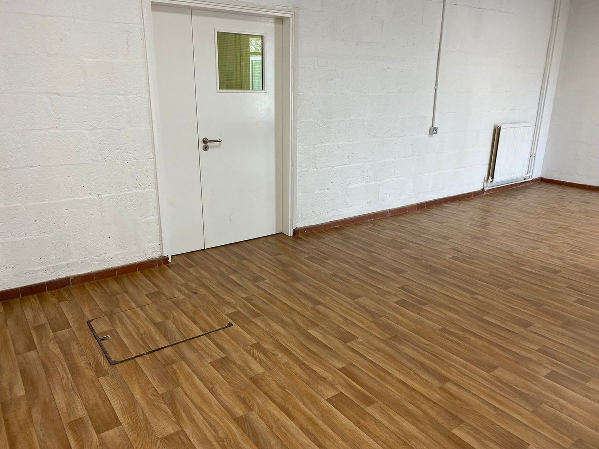 Hard wearing wood effect sheet vinyl supplied and fitted to a social club inside a local leisure centre. For all your flooring needs call for a free quotation 01244 291900. #commercialfloorspecialists #chestertweets #nwales