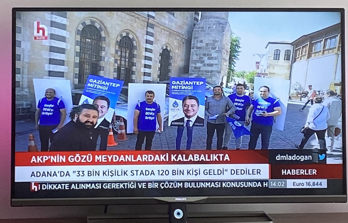 byilmazkaya74's tweet photo. Artık onlar düşünsün. #GaziantepDeva onlara  engellemlerin bir çare olmayacağının dersini çok güzel verdi. 
İlk miting alanına tüm engellemelere rağmen sel olduk.💧🌱

⁦@alibabacan⁩ ⁦@devapartisi⁩ ⁦@istanbuldadeva⁩ ⁦@devaatasehirde⁩ https://t.co/O2vAgn51w3