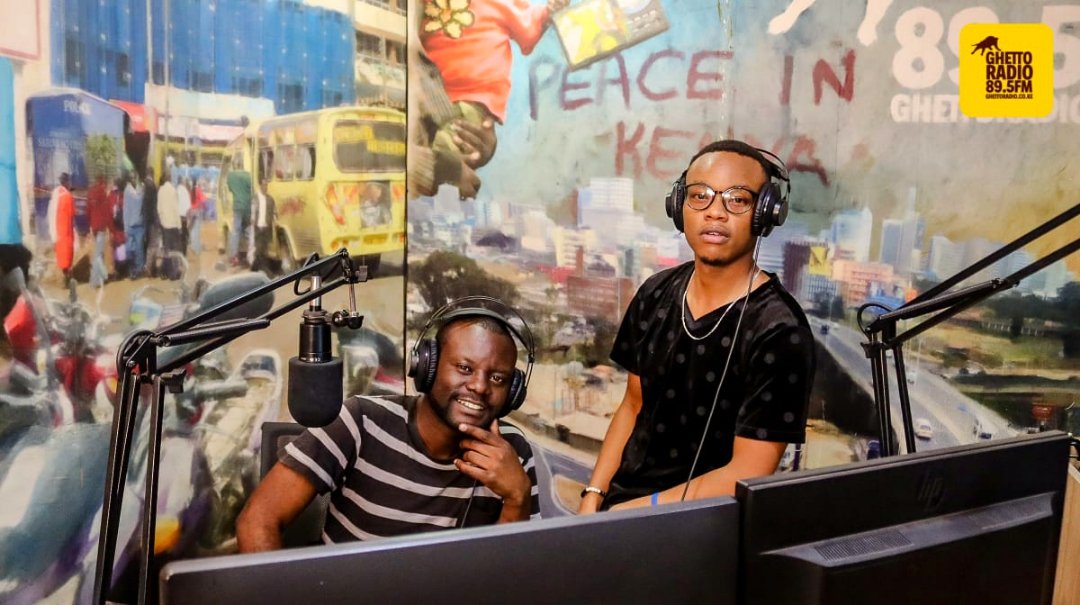 Live on <a href="/GhettoRadio895/">Ghetto Radio</a> with my co host <a href="/EleeGlobal/">Everything Marketing 🇰🇪</a> jamsession kuruka. From 1
PM to 5PM. Tune in 💯
#ghettojam