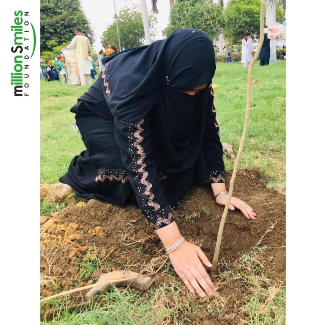 Patri0tic_'s tweet photo. #PlantTreesSavePakistan
As a result of ongoing climate change, the climate of Pakistan has become prone to change over the past several decades;
#Legacians
#waterscracity
#PollutionThreatsHumanity https://t.co/kA0fJJKtyM