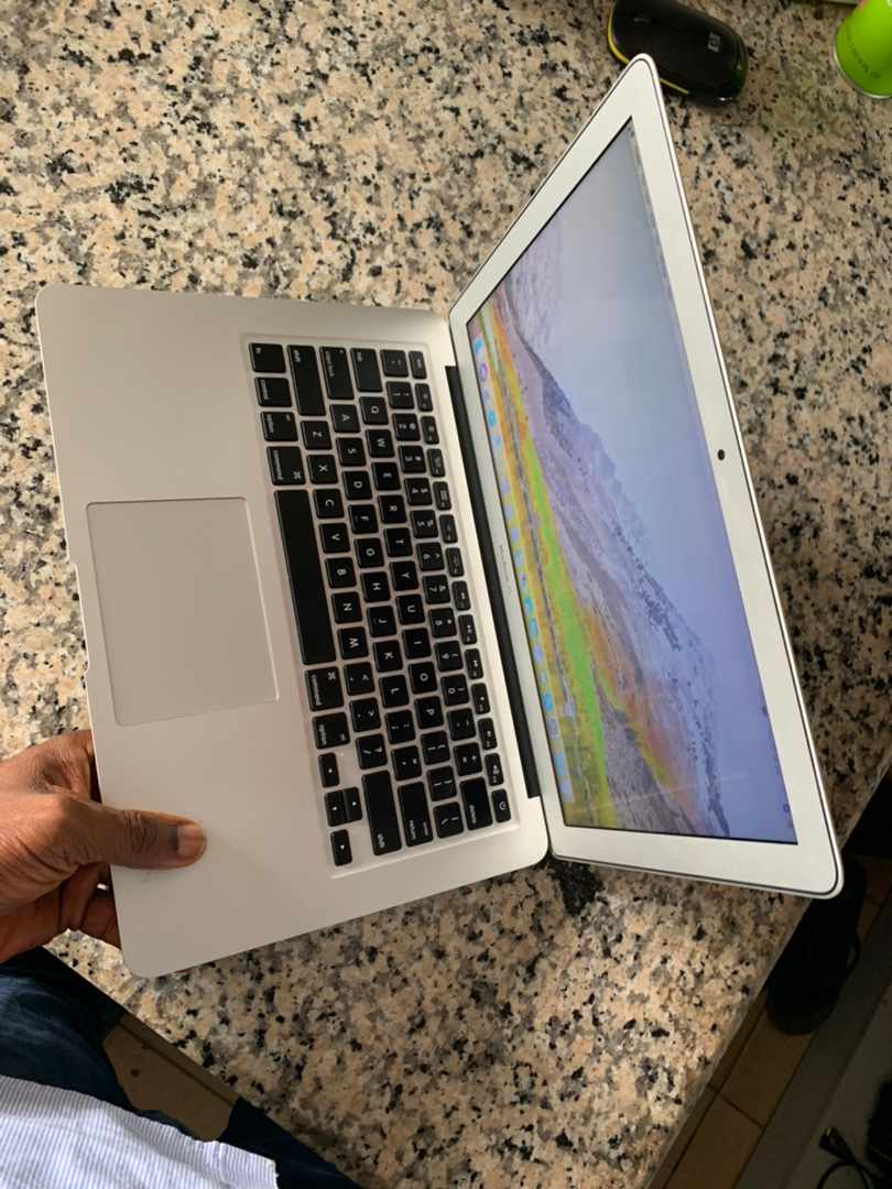SamsonCLinus's tweet photo. Mac Book Air 2015
Price 250k
Laptop specifications
Functionality 100%
Neatness 100%
Intel i7
256 SSD
8gb Ram
Keyboard backlight
Free original charger
14 days warranty
Delivery KD and nation wide DM or call 07065699559
#Sam_Tech
#Mbappe #laptop #dedicated #kdlaptopbagcaseβ€ https://t.co/mUKV5R83oe
