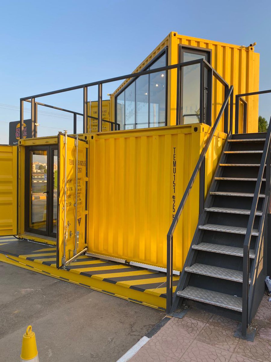 استخدام هذه الكونتينرات كمقرات لمطاعم drive thru بعد تعديلها وتجهيزها لتناسب احتياجات المطعم وهذا يعتبر في البيئة نوع من إعادة الإستخدام Reuse.
هل هو مسموح لدينا واحتاج أمثلة اذا لديكم