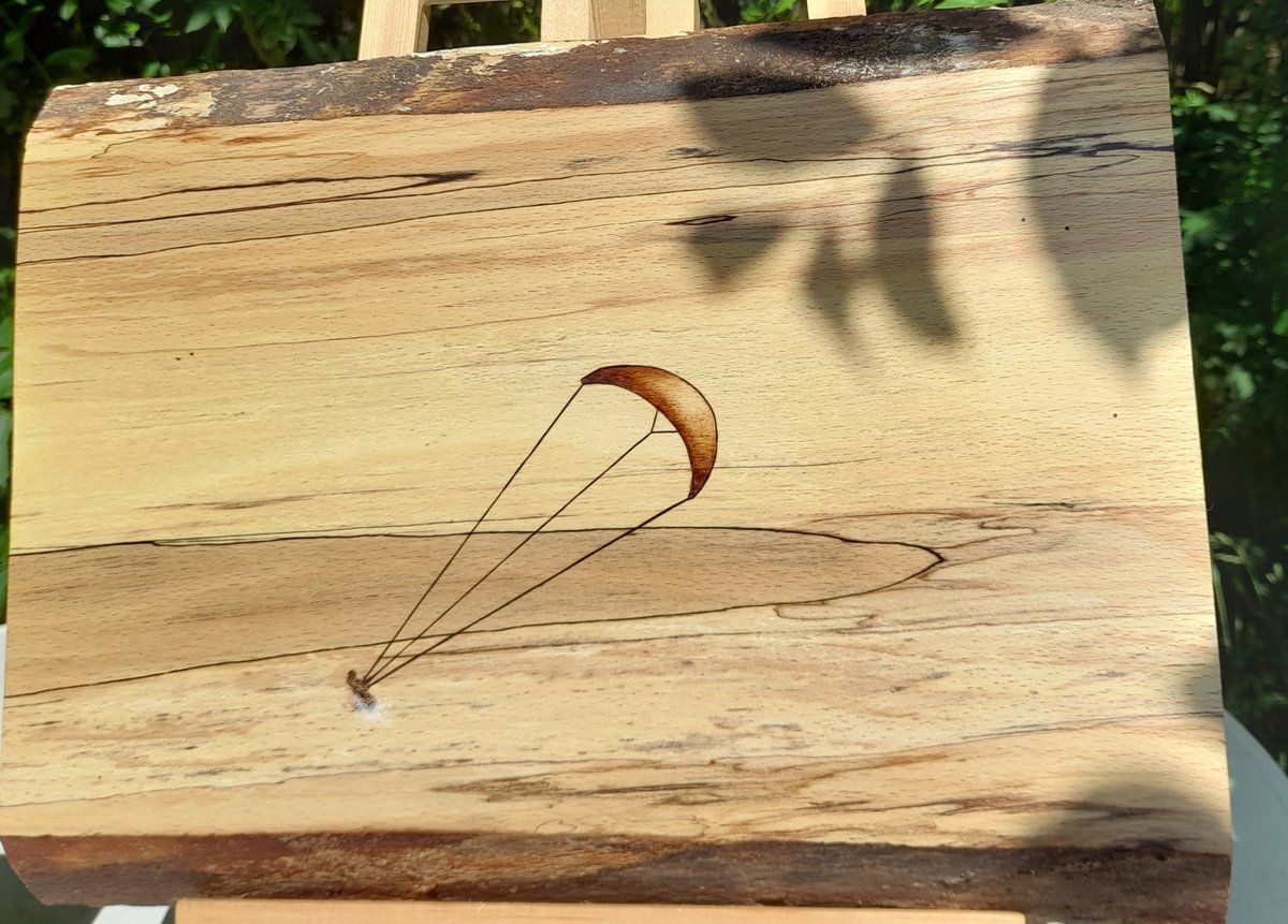 Wandelen langs #kunst op een prachtplek - nog tot 17 uur is Kunst aan het Klompenpad open. Met werk van onder meer Sharon Burggraaf, <a href="/info_zee/">Laurens van der Zee</a> Renske de Vries en Mascha Bossuyt. Landgoed de Lieskamp #wageningen #klompenpad
thinkpink.studio/kunst-aan-het-…