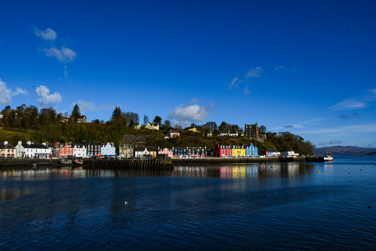 CalMac Service Info tweet media