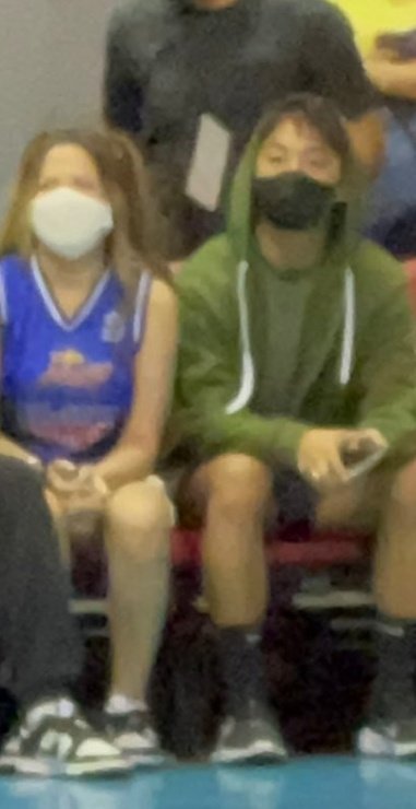 xuxiao_143's tweet photo. Si @BenedixRamos Hindi naiinitan... Ayeee with @alexailacad 🧡
#benlex ko 😭🥰 https://t.co/GopqMpeNlG