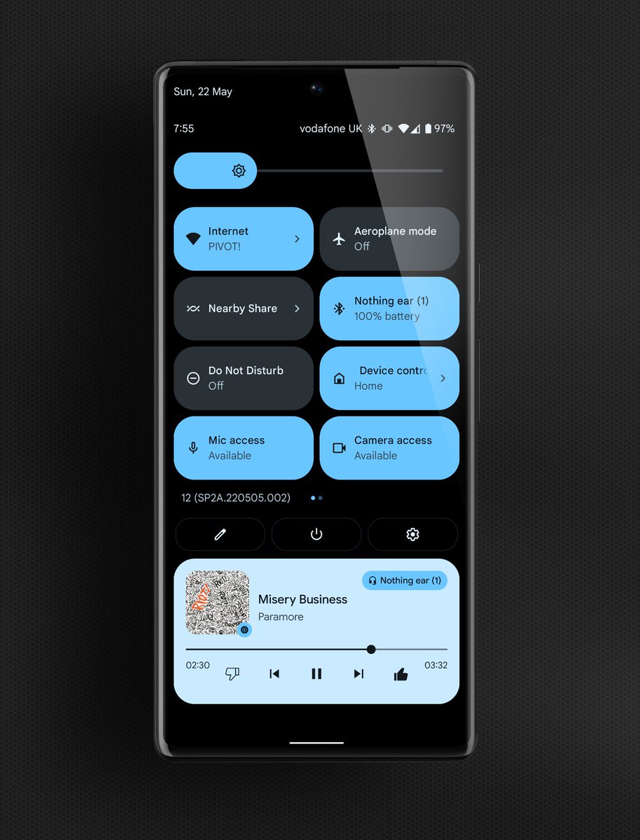 debugtiger's tweet photo. I downgraded my #Pixel6Pro from #Android13 #Beta2 to the latest #Android stable build just so I could use @lawnchairapp & #Quickswitch, and I'm really missing that Media Player 😄 https://t.co/hwdiW9H2NX