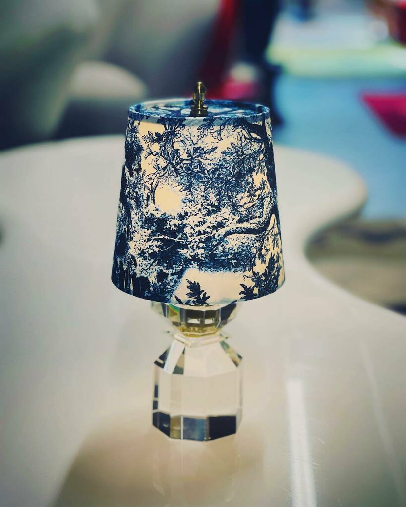 #artisan #handmade #lampshades  for our #newrange of #cordless #crystalglass #tablelamps #tablescapes instagr.am/p/Cd2aqwesTuw/