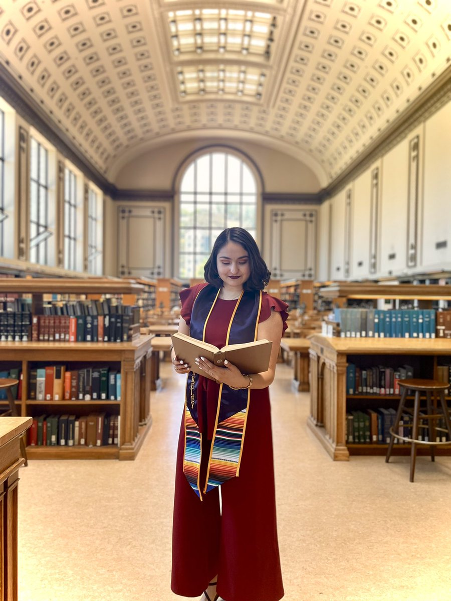 jackalope_6982's tweet photo. After 4 exhausting &amp; exhilarating years, I finally graduated from UC Berkeley with degrees in Interdisciplinary Studies, Child Development, &amp; English. Thank you to my friends and family for showing me endless love and support every step of the way. Go bears! 💙💛🐻 https://t.co/zgFx6KxRSu