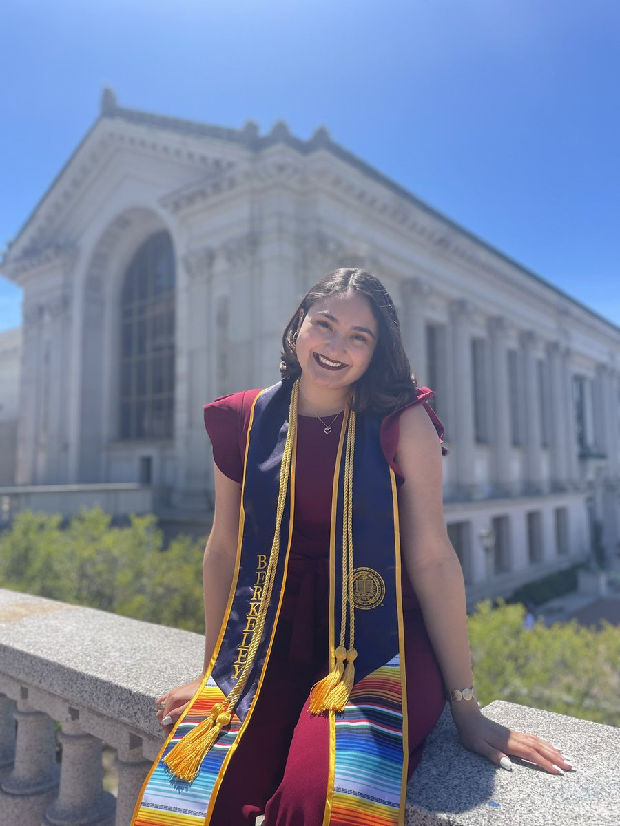 jackalope_6982's tweet photo. After 4 exhausting &amp; exhilarating years, I finally graduated from UC Berkeley with degrees in Interdisciplinary Studies, Child Development, &amp; English. Thank you to my friends and family for showing me endless love and support every step of the way. Go bears! 💙💛🐻 https://t.co/zgFx6KxRSu