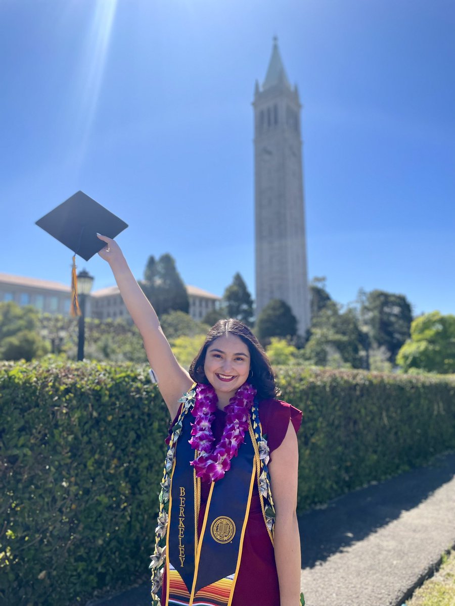 jackalope_6982's tweet photo. After 4 exhausting &amp; exhilarating years, I finally graduated from UC Berkeley with degrees in Interdisciplinary Studies, Child Development, &amp; English. Thank you to my friends and family for showing me endless love and support every step of the way. Go bears! 💙💛🐻 https://t.co/zgFx6KxRSu