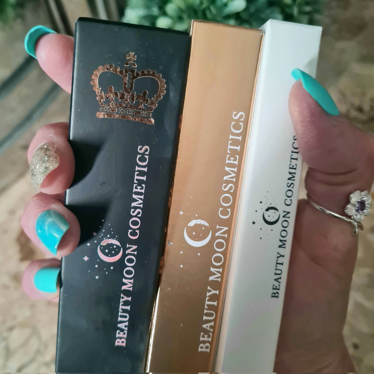 Beauty Moon Cosmetics tweet media