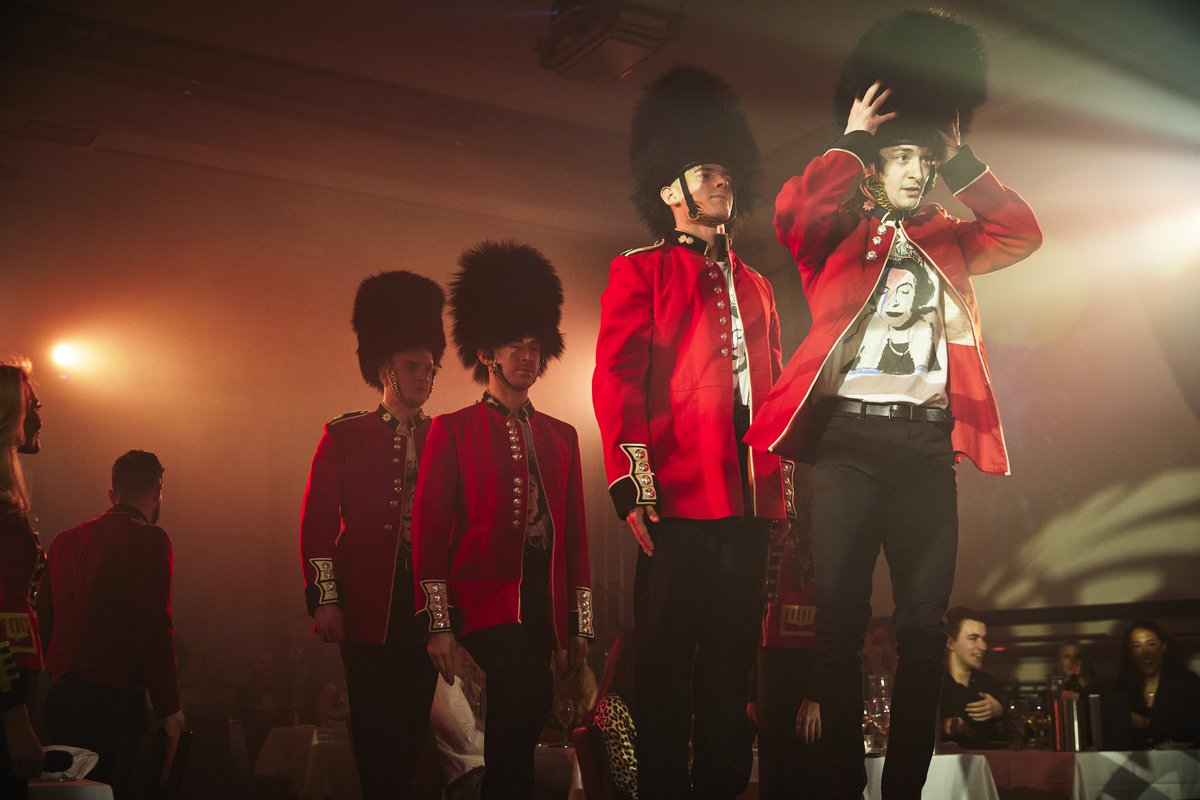 londontheatrereviews tweet media