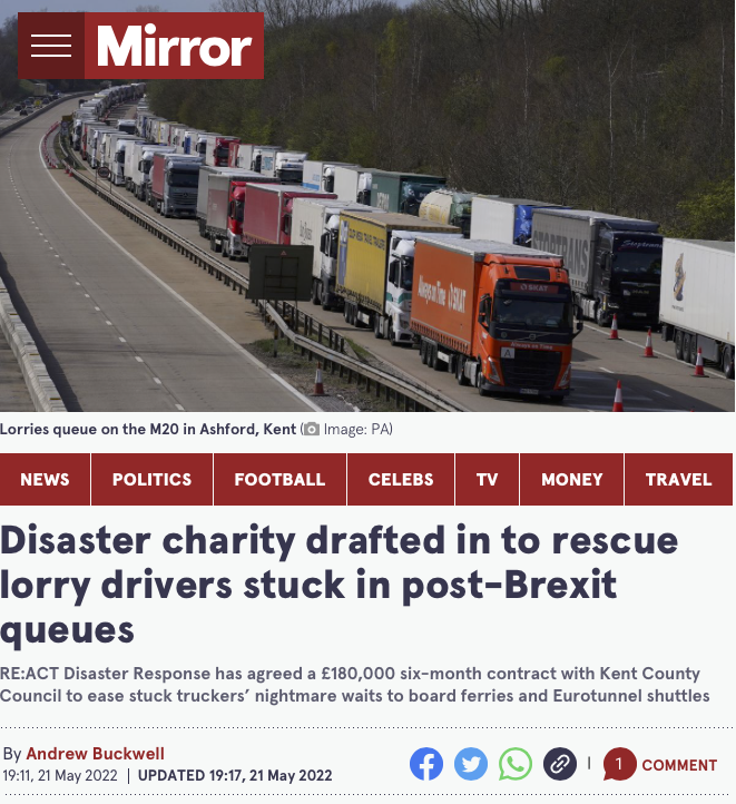 AlexTaylorNews's tweet photo. Je n'invente rien 👇

Les files de poids lourds à Douvres sont si cauchemardesques que l'on fait appel à l'organisation caritative "Disaster Response" (spécialité : séismes) pour secourir les camionneurs 

... tout ceci depuis que la GB a "repris le contrôle de ses frontières" 🤡 https://t.co/d6fTkqxxFW