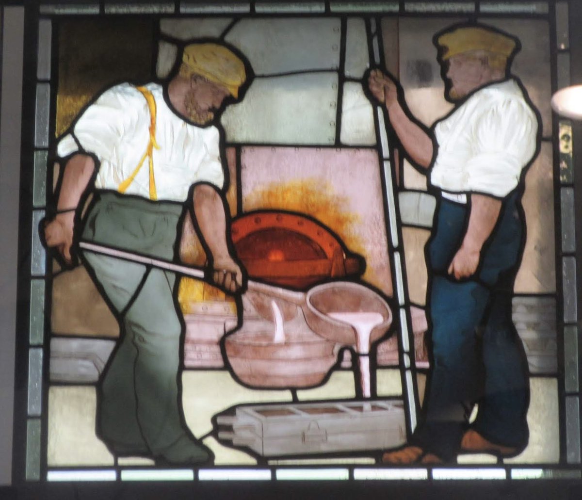 jeelyeater1's tweet photo. #StainedGlassSunday Tiny panels by #StephenAdam on display in @maryhill_halls, Glasgow. #stainedglass https://t.co/X9bj9MHI9r