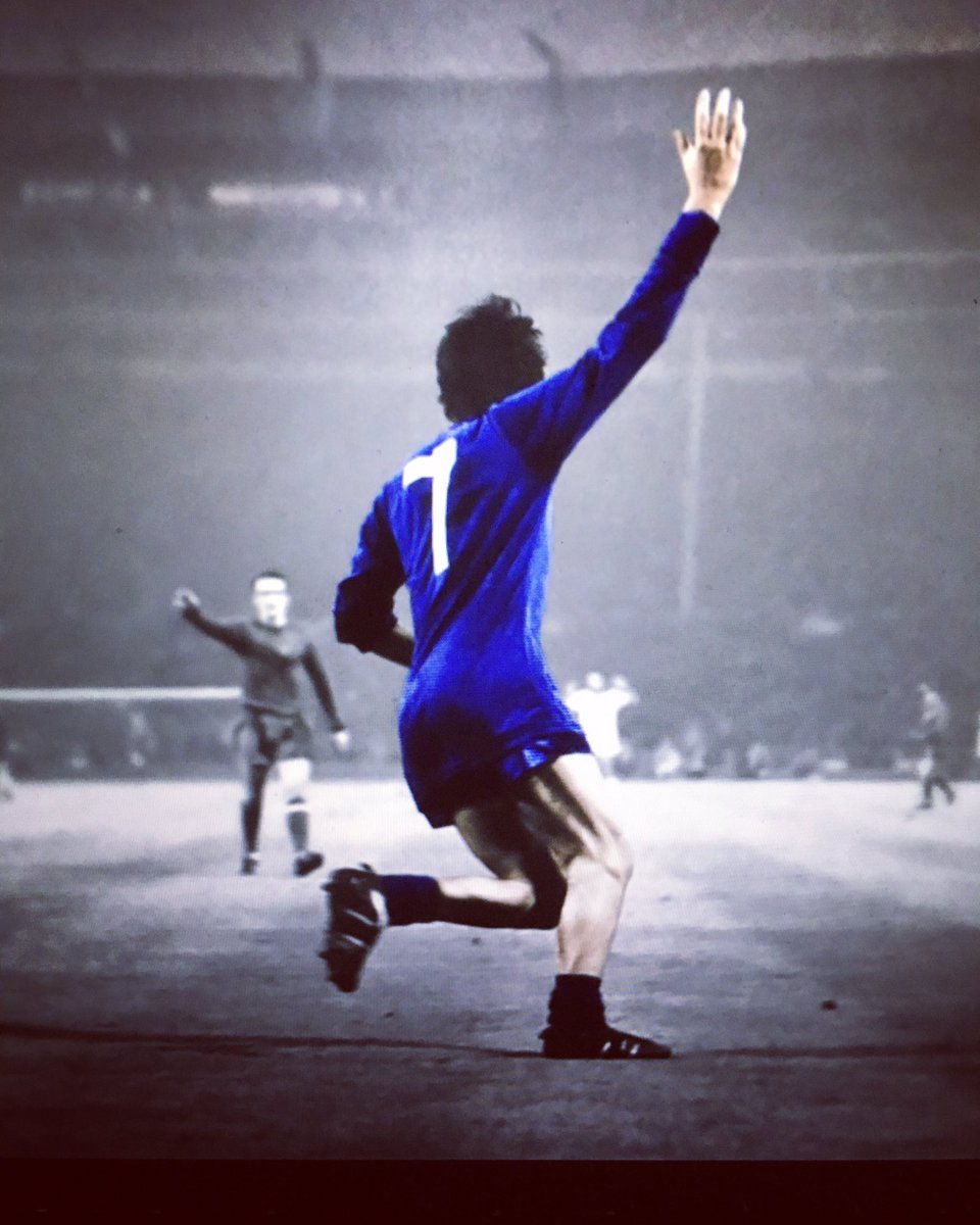 StuartJKane's tweet image. The late, great George Best born on this day in 1946. 🎂⚽️ (May 22 1946 - Nov 25 2005)

‘They'll forget all the rubbish when I've gone and they'll remember the football. If only one person thinks I'm the best player in the world, that's good enough for me.’ George Best, 2005.