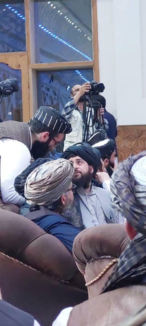 MashaalAtaal's tweet photo. ابن جلال ابن عمر 
د شمس الشهدا په تلين غونډه کې 
زړونه ♥️ https://t.co/5ItRAJFYwa