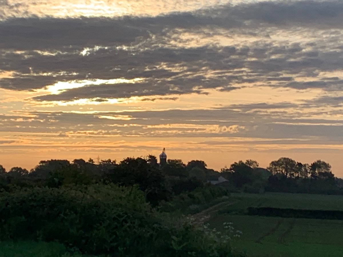 JoCairns86's tweet photo. 9 mile walk before 9 oβclock π From Skidby Mill to Walkington via Risby Park and back #StepOutforYorkshire https://t.co/jqqods8C8Q