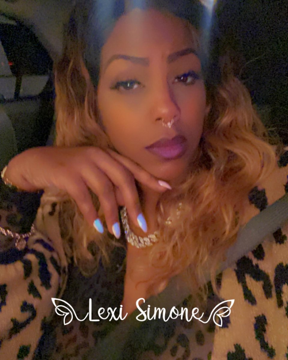 MZNIndieRadio's tweet photo. Coming soon on MZN Indie Radio - Lexi Simone
I GOT IT https://t.co/MdMHBr0Nqo via @YouTube
#lexisimone #igotit #music #mznindieradio #podcast #hiphop https://t.co/GXTYuNpOM5