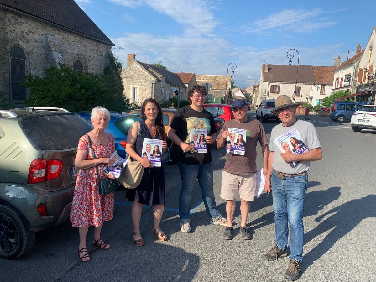 nfp91_02's tweet photo. #Itteville #Ormoy : notre chemin se poursuit et nous a conduit, ce samedi, aux marchés d'#Etampes et de #LaFerté. Dans vos boites, sur les marchés, en porte à porte, vous découvrez progressivement notre nouveau tract, 100% concret, 100% sans face cachée #NUPES #legislatives2022 https://t.co/k1ieeN8sro