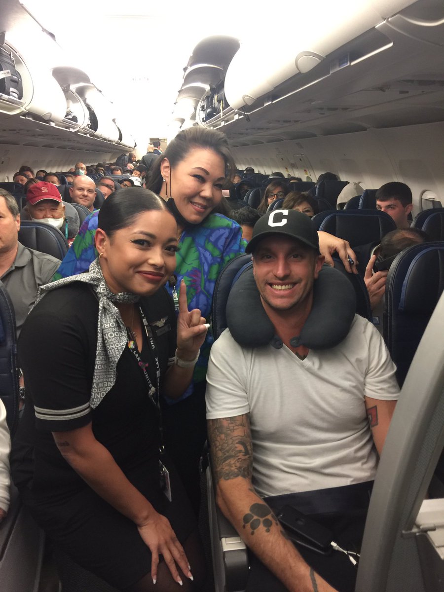 Congratulations to Mr. Lance Zink achieving One Million Miles today on UA2280 🙂🎉 with our LAS team