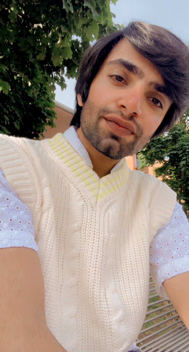 Drama Lama tweet media