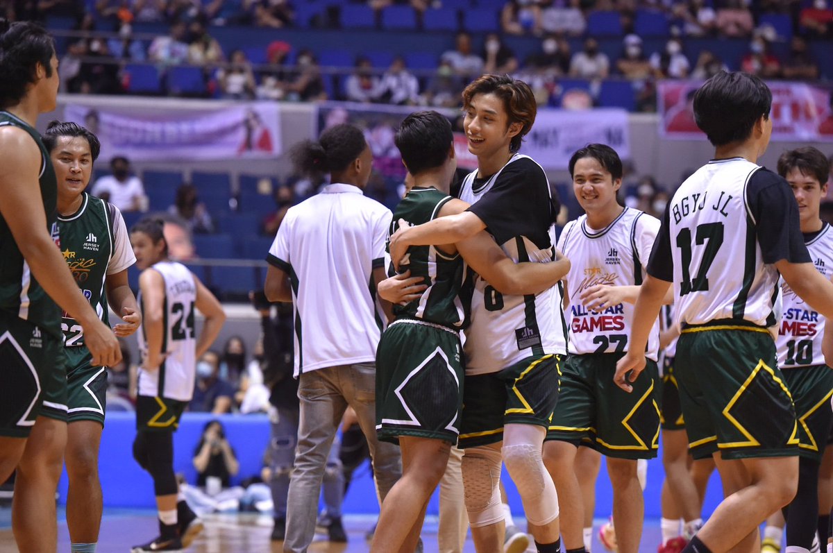 TheBigDome's tweet photo. Happening now at Star Magic 30 All Star Games:
Star Hunt Team A wins against Star Hunt Team B Score :68 vs 51: 🏀

#STARMAGIC30ALLSTARGAMES #TheBigDome #AranetaCity #Araneta https://t.co/a7IrbJh2qe