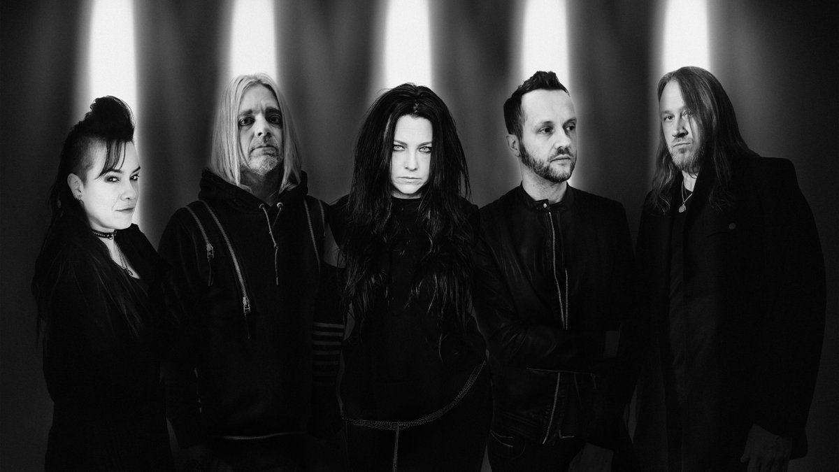 morecore_de's tweet photo. Evanescence: Gitarristin Jen Majura ist raus aus der Band
https://t.co/1EiFFtax0C

Foto: Nick Fancher / Offizielles Pressebild
#morecore #evanescence #jenmajura https://t.co/e7ra91WHHN